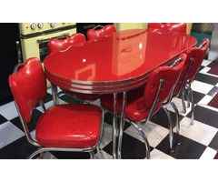 Bars and Booths.com, Inc offers Diner tables and chair sets in real metal banding